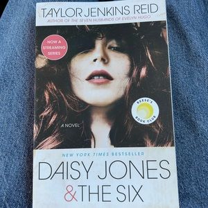 Daisy Jones & The Six
